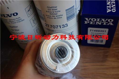 沃爾沃TAD1030GE柴油機(jī)、發(fā)電機(jī)維修保養(yǎng)濾清器配件型號(hào)查詢(xún)中心，沃爾沃發(fā)動(dòng)機(jī)氣門(mén)導(dǎo)管技術(shù)參數(shù)