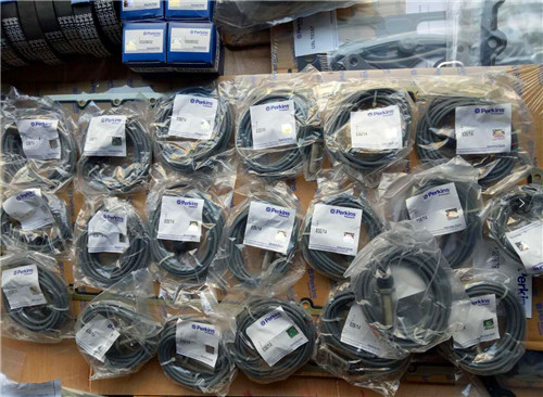 誰(shuí)知道哪里有賣英國(guó)帕珀金斯發(fā)動(dòng)機(jī)配件的聯(lián)系方式