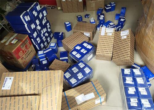 美國吉尼GENEX高空作業(yè)車Perkins3.152柴油機(jī)維修保養(yǎng)配件總成銷售中心