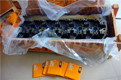 卡特C18發動機關鍵零配件價格對比與購買建議