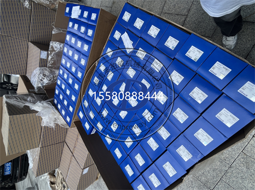 工程機械配件大揭秘：珀金斯柴油機原裝進口，廠價直銷的寶藏庫