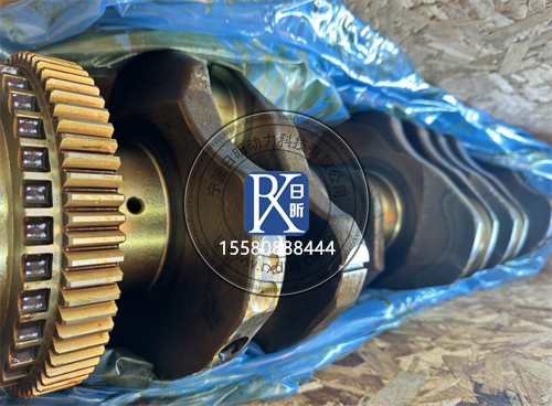 珀金斯4016發(fā)動(dòng)機(jī)曲軸側(cè)隙：發(fā)動(dòng)機(jī)運(yùn)轉(zhuǎn)的關(guān)鍵密碼